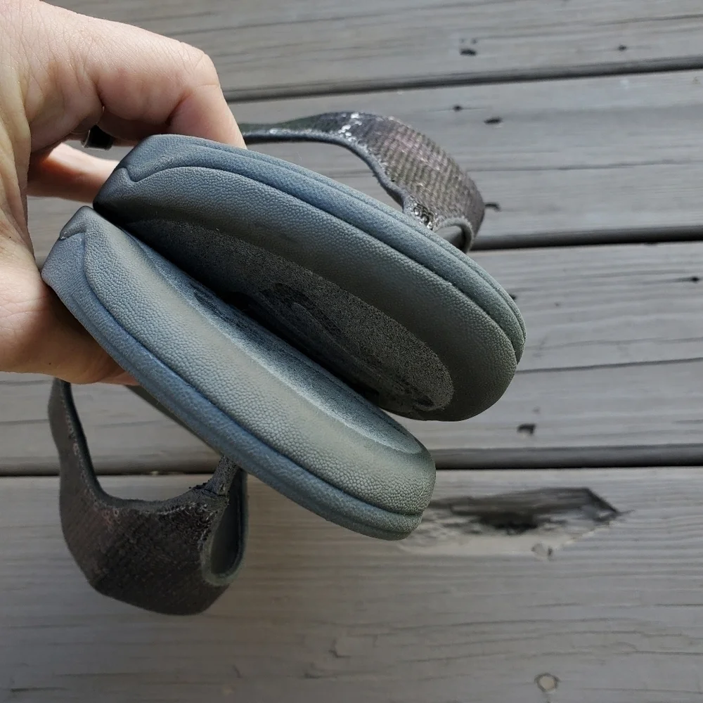 FitFlop Electra Classic Pewter Silver Sequin Thong Platform Flip Flip Sandals 10